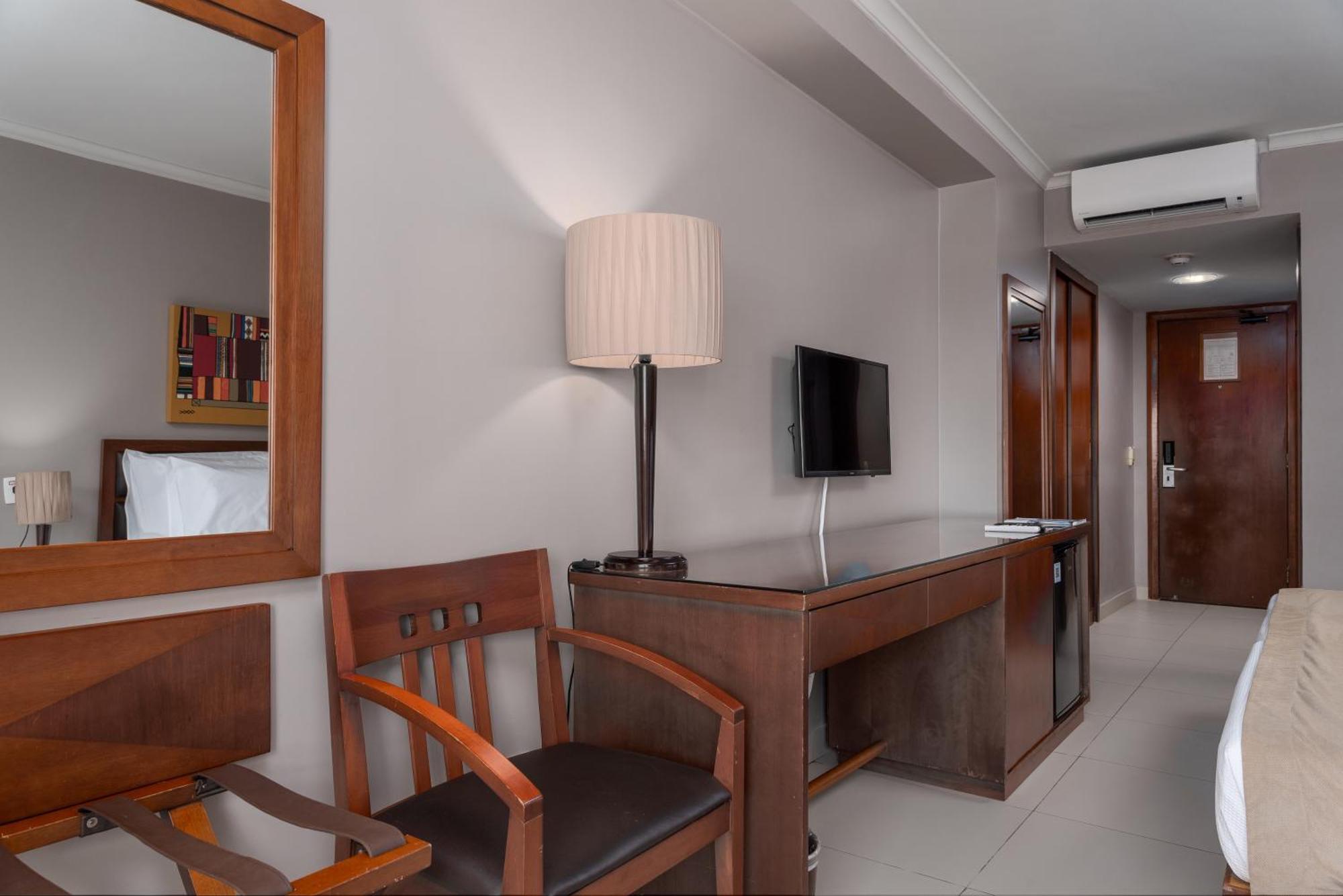 Apartment *